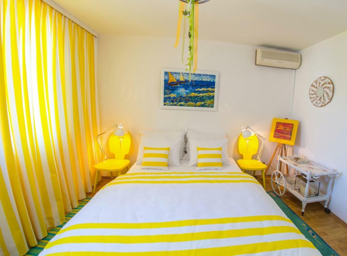 Yellow Lily Mostar Apartman Exterior foto